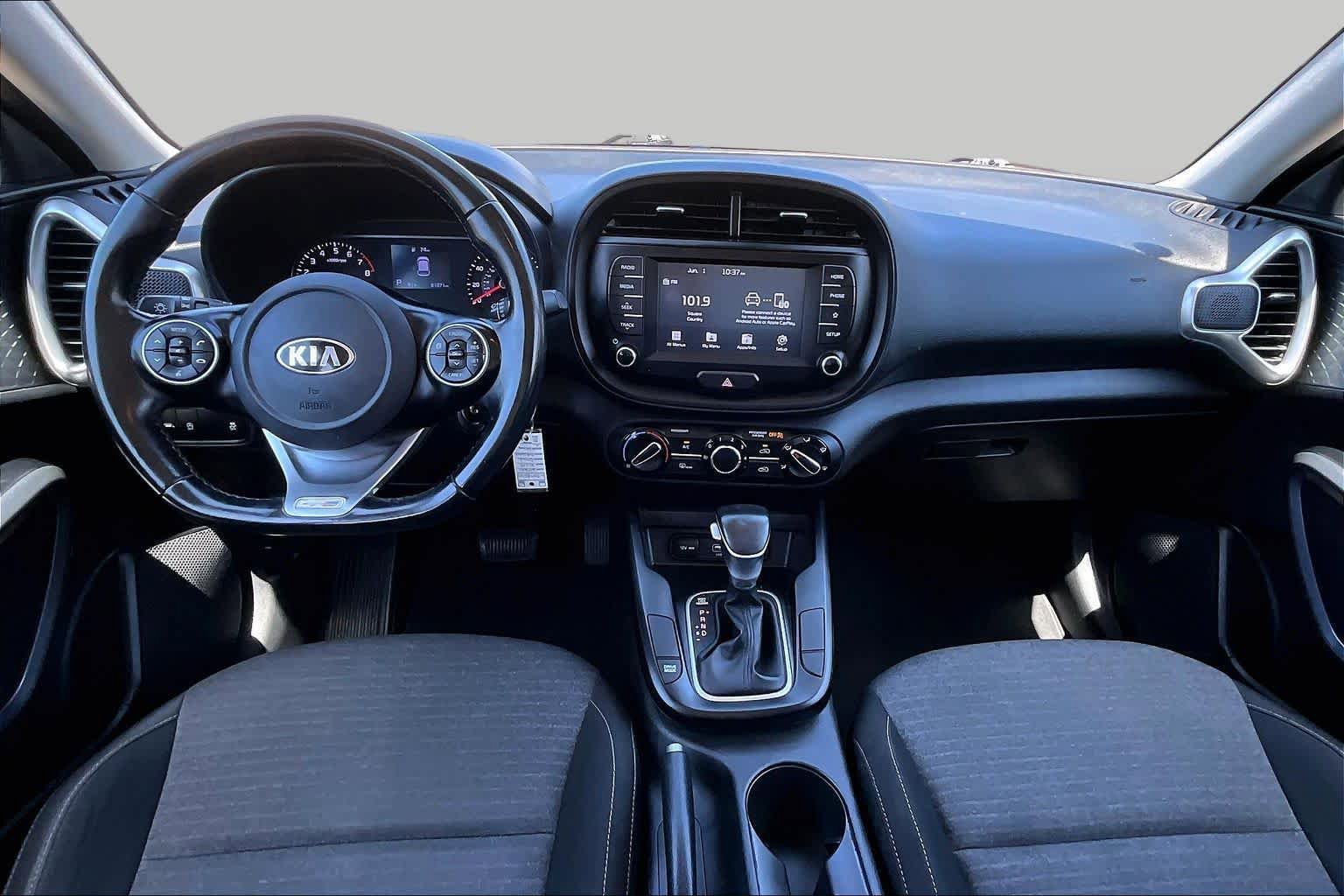 Used 2020 Kia Soul GT-Line FWD image 14
