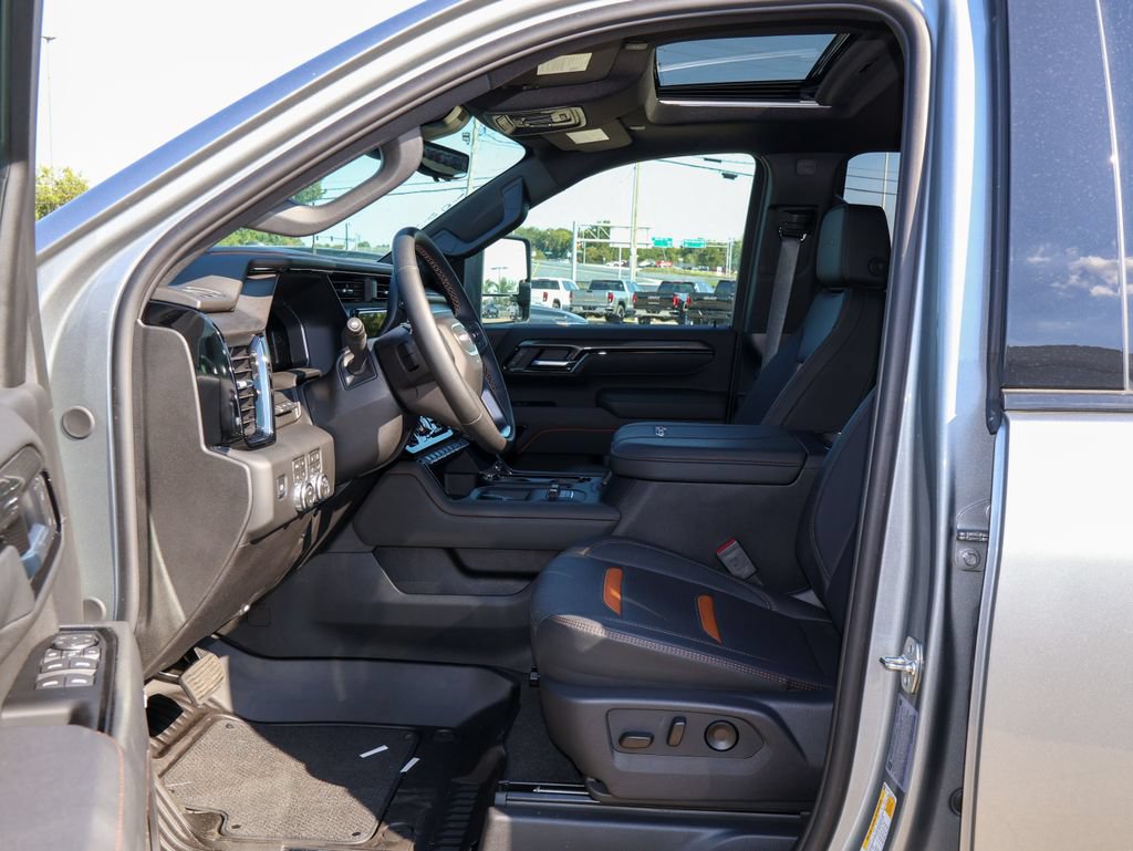 New 2026 GMC Sierra 2500 AT4 w/ AT4 Premium Plus Package AWD/4WD image 8