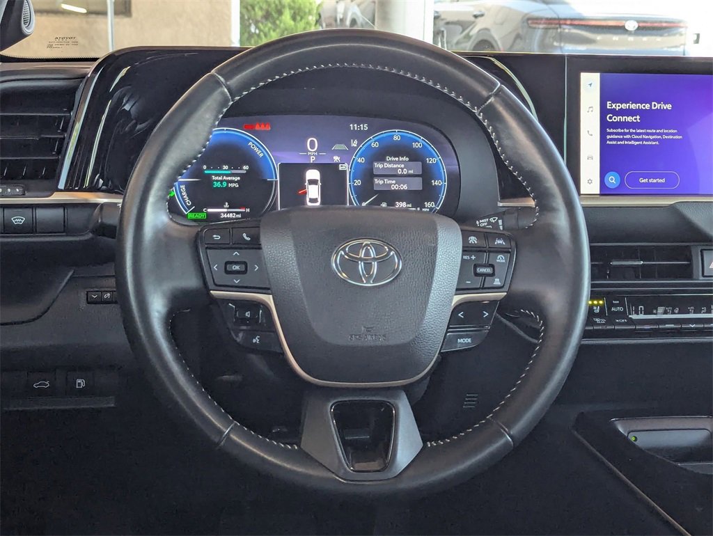Used 2024 Toyota Crown Limited image 22