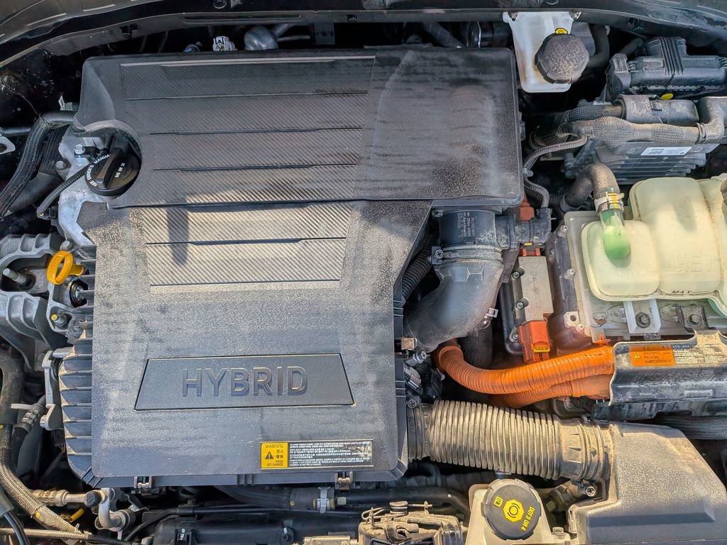 Used 2017 Kia Niro LX image 12