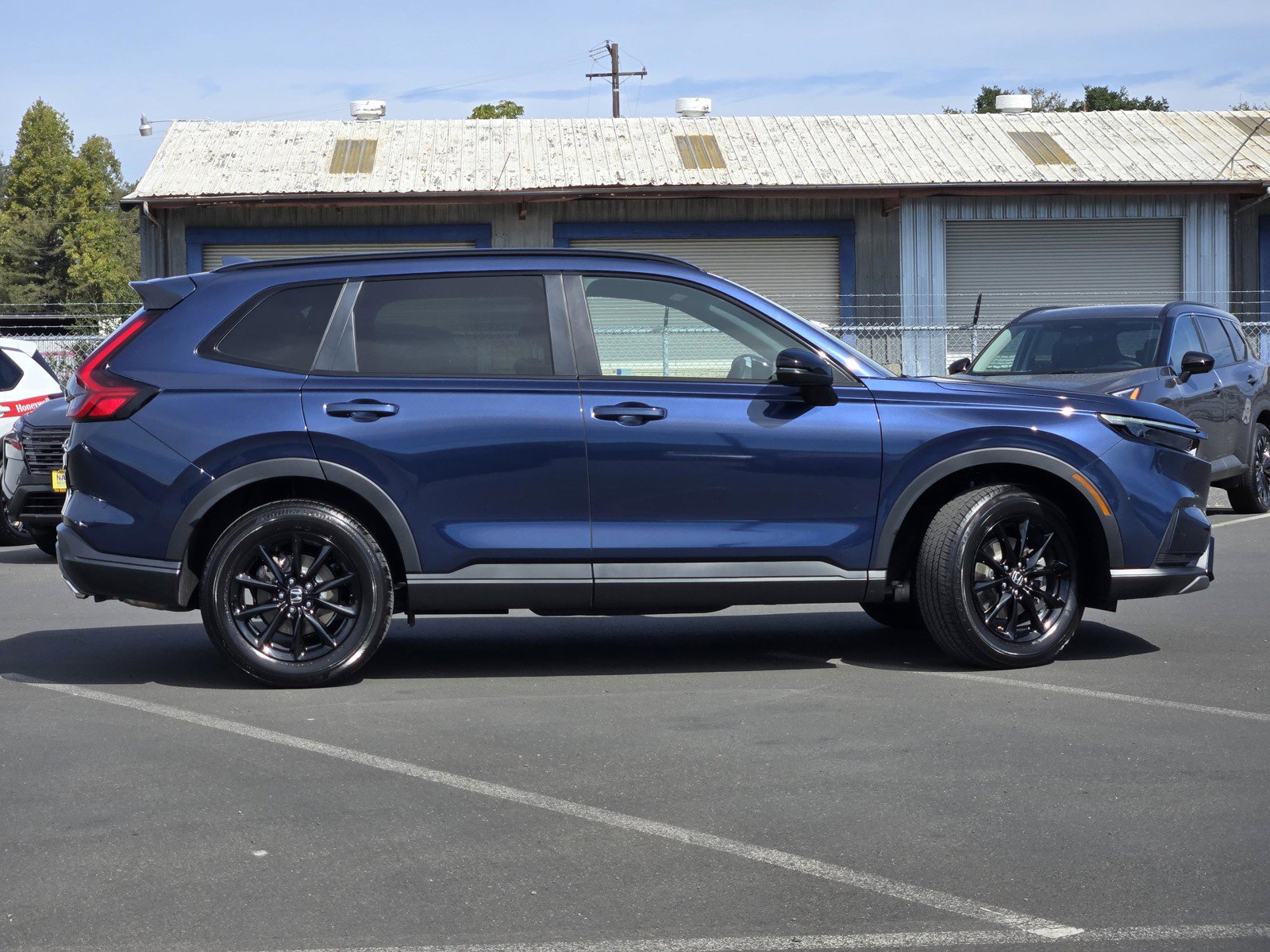 Used 2026 Honda CR-V Sport image 3