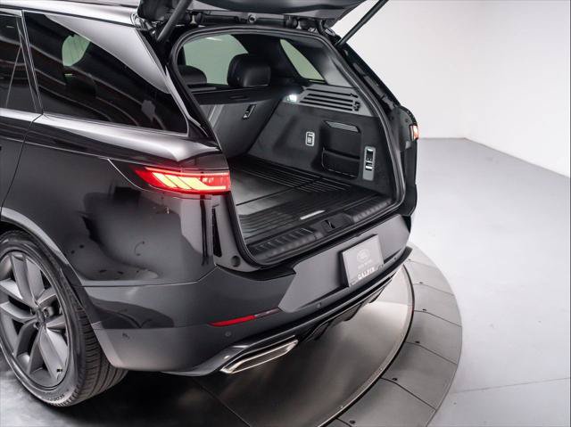 New 2027 Land Rover Range Rover Sport SE AWD/4WD image 32