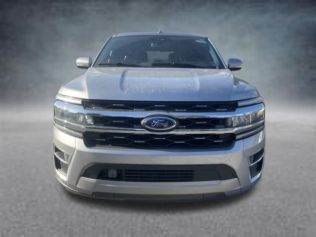 Used 2023 Ford Expedition Limited image 8