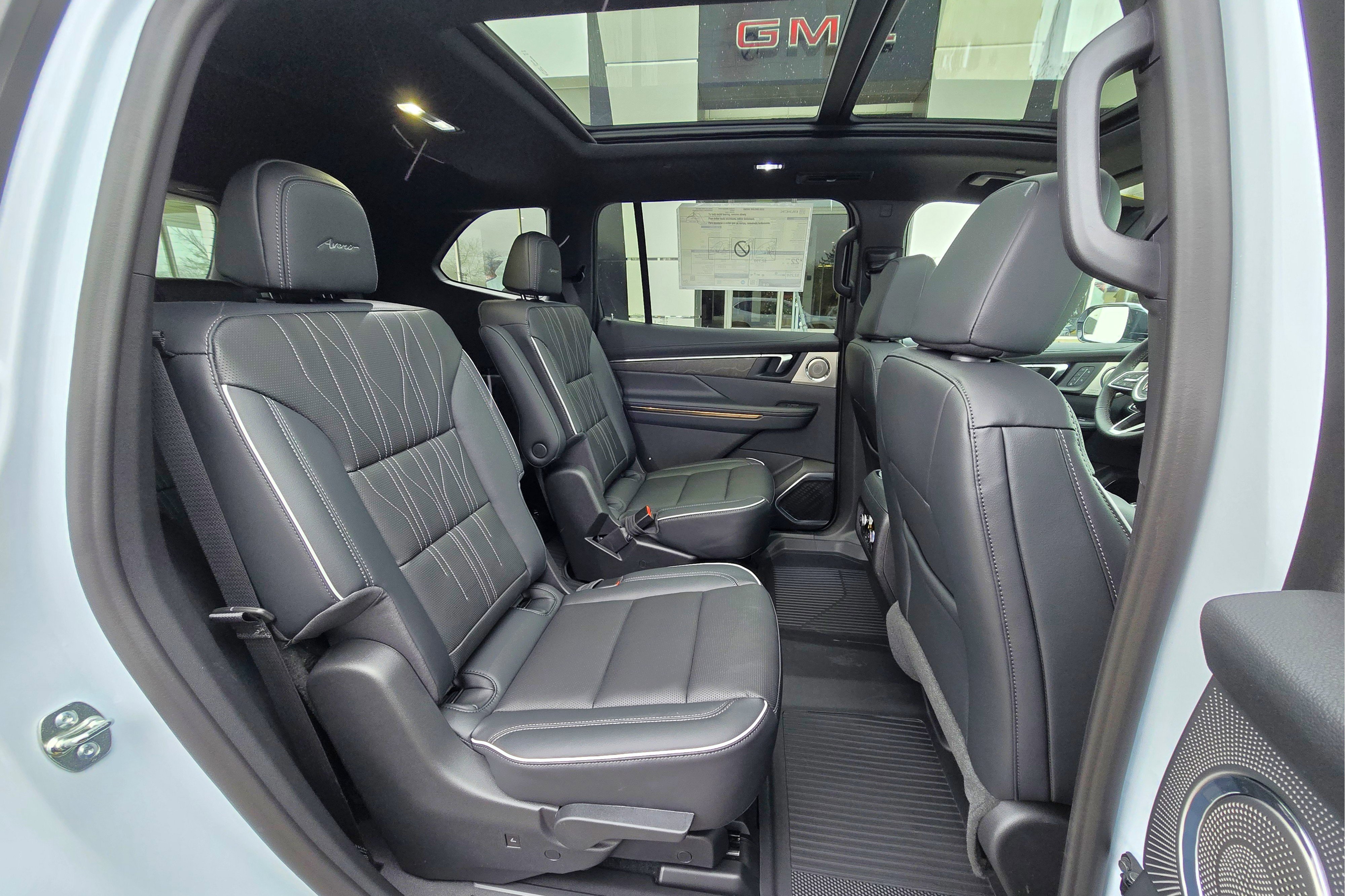 New 2026 Buick Enclave Avenir w/ Super Cruise Package image 16