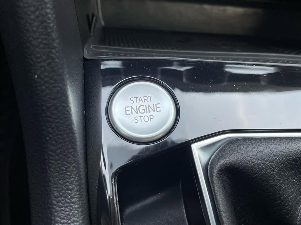 Used 2023 Volkswagen Taos SE image 21