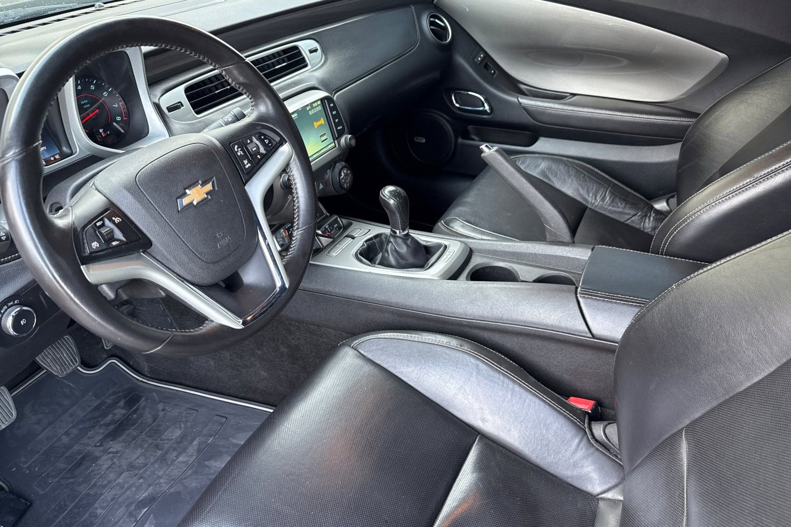 Used 2014 Chevrolet Camaro LT w/ RS Package image 10