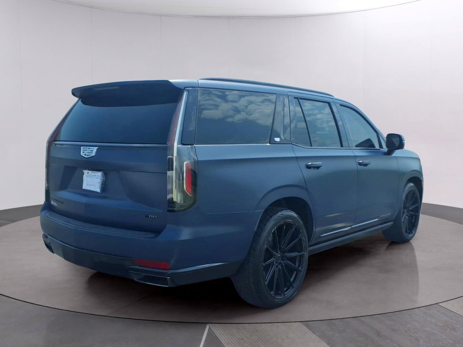 Used 2021 Cadillac Escalade Sport Platinum RWD image 7