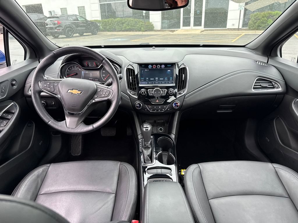 Used 2016 Chevrolet Cruze Premier FWD image 31