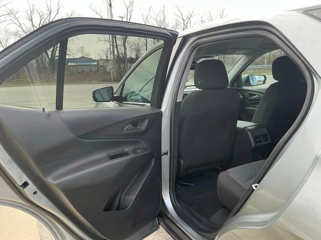 Used 2024 Chevrolet Equinox LT image 16
