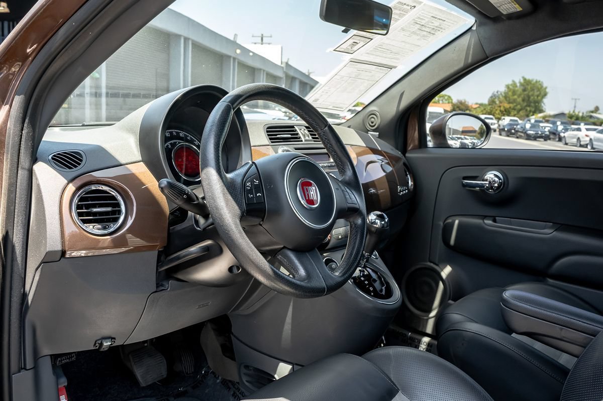 Used 2012 FIAT 500 Sport w/ Safety & Sound Pkg FWD image 6