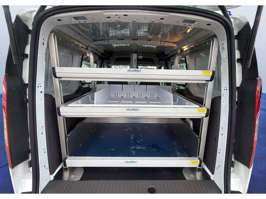Used 2023 Ford Transit Connect XLT image 15
