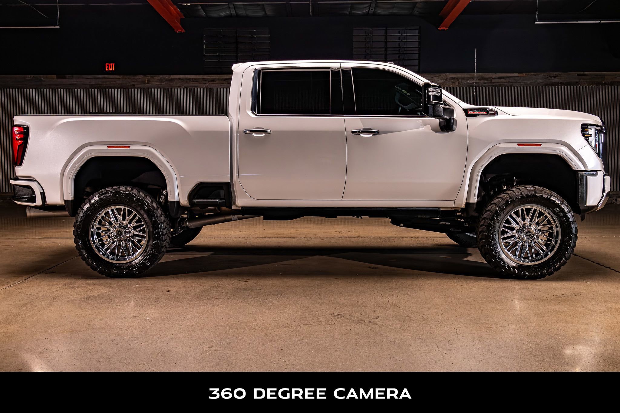 Used 2024 GMC Sierra 2500 Denali w/ Denali Reserve Package image 10