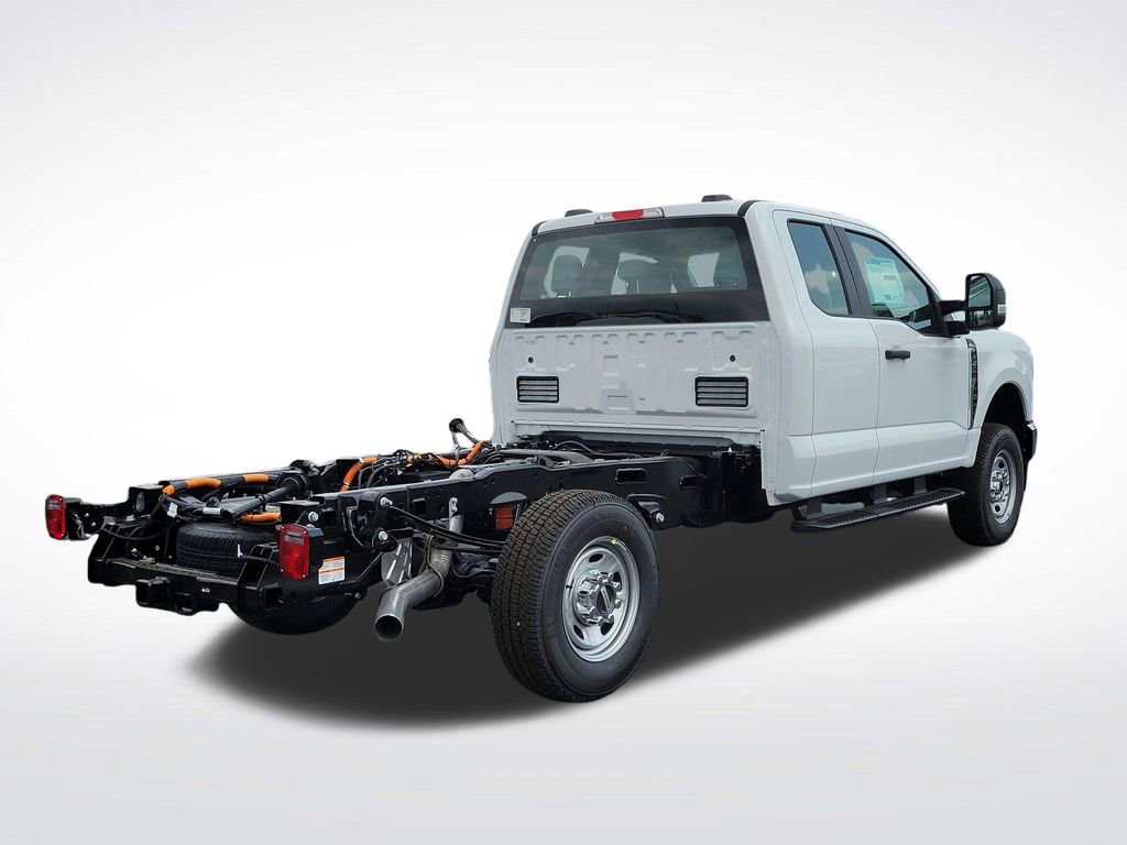 New 2026 Ford F250 XL AWD/4WD image 6
