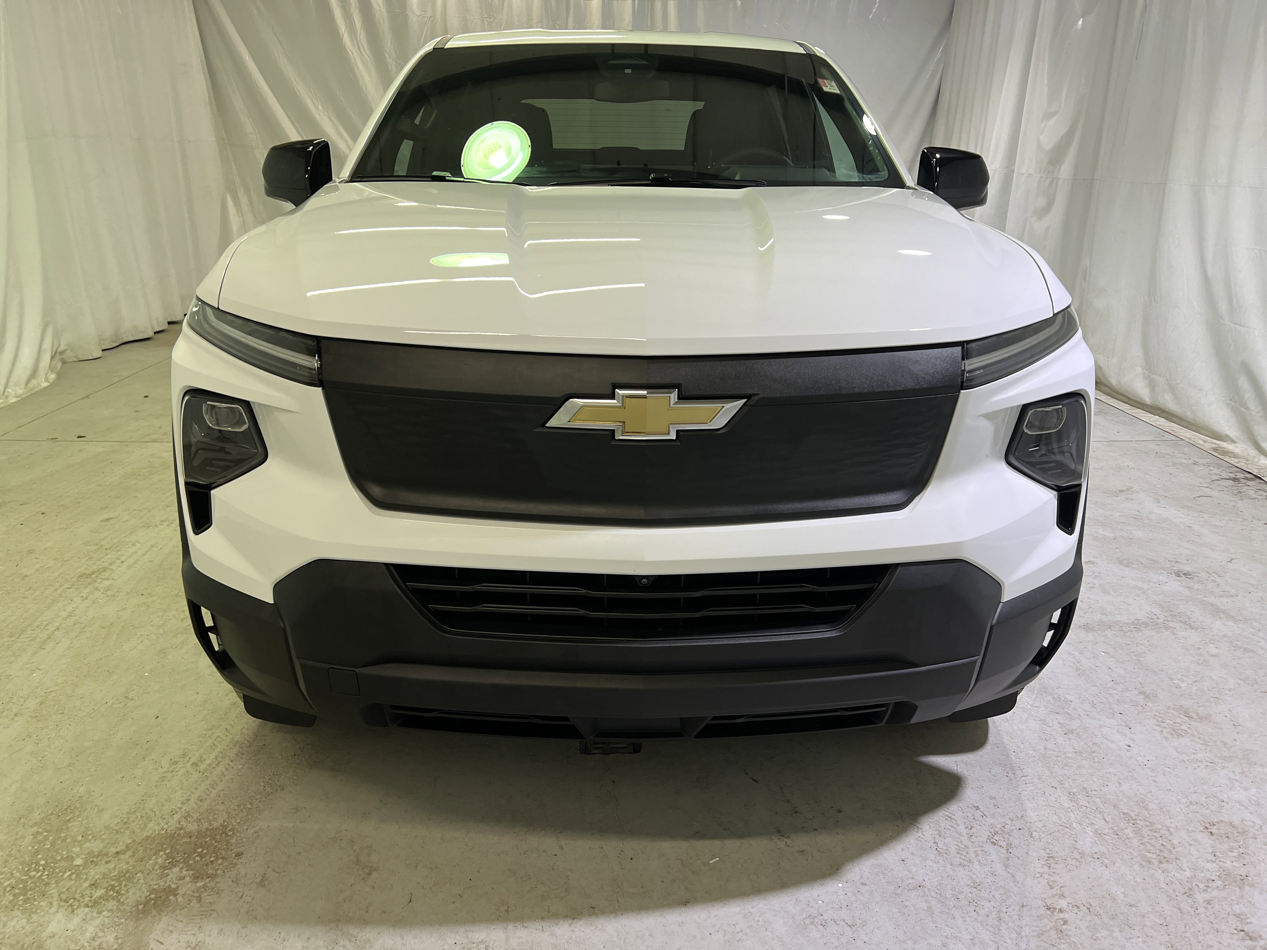 Certified 2024 Chevrolet Silverado EV W/T image 3