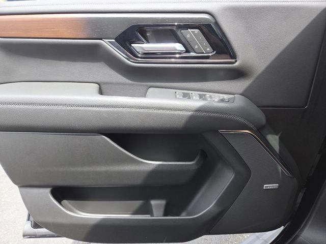 New 2026 GMC Yukon XL Denali AWD/4WD image 38