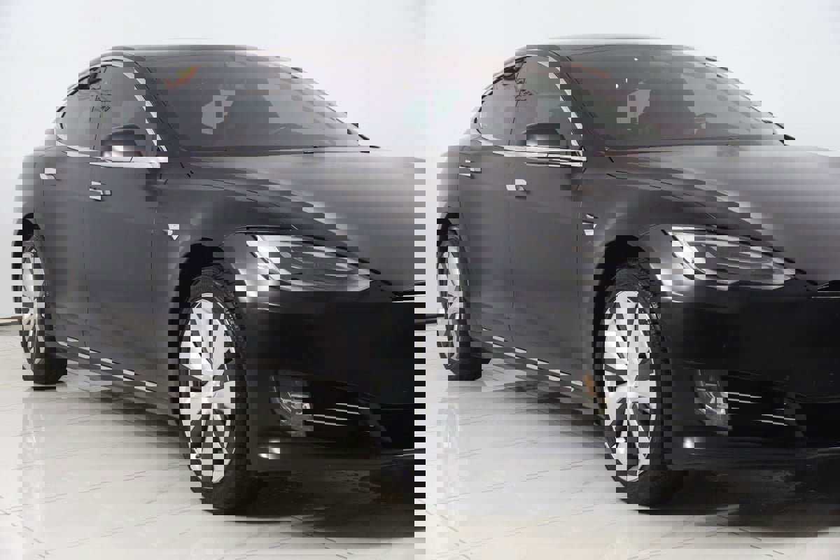 Used 2021 Tesla Model S Long Range Plus image 46