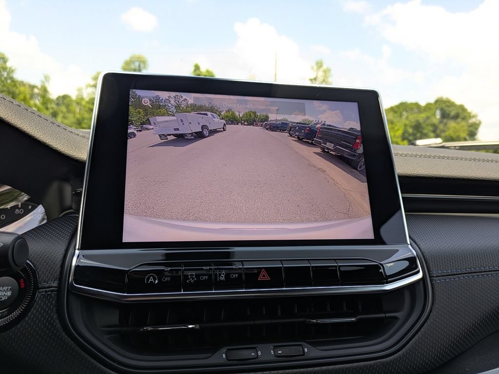 New 2026 Jeep Compass Latitude AWD/4WD image 24