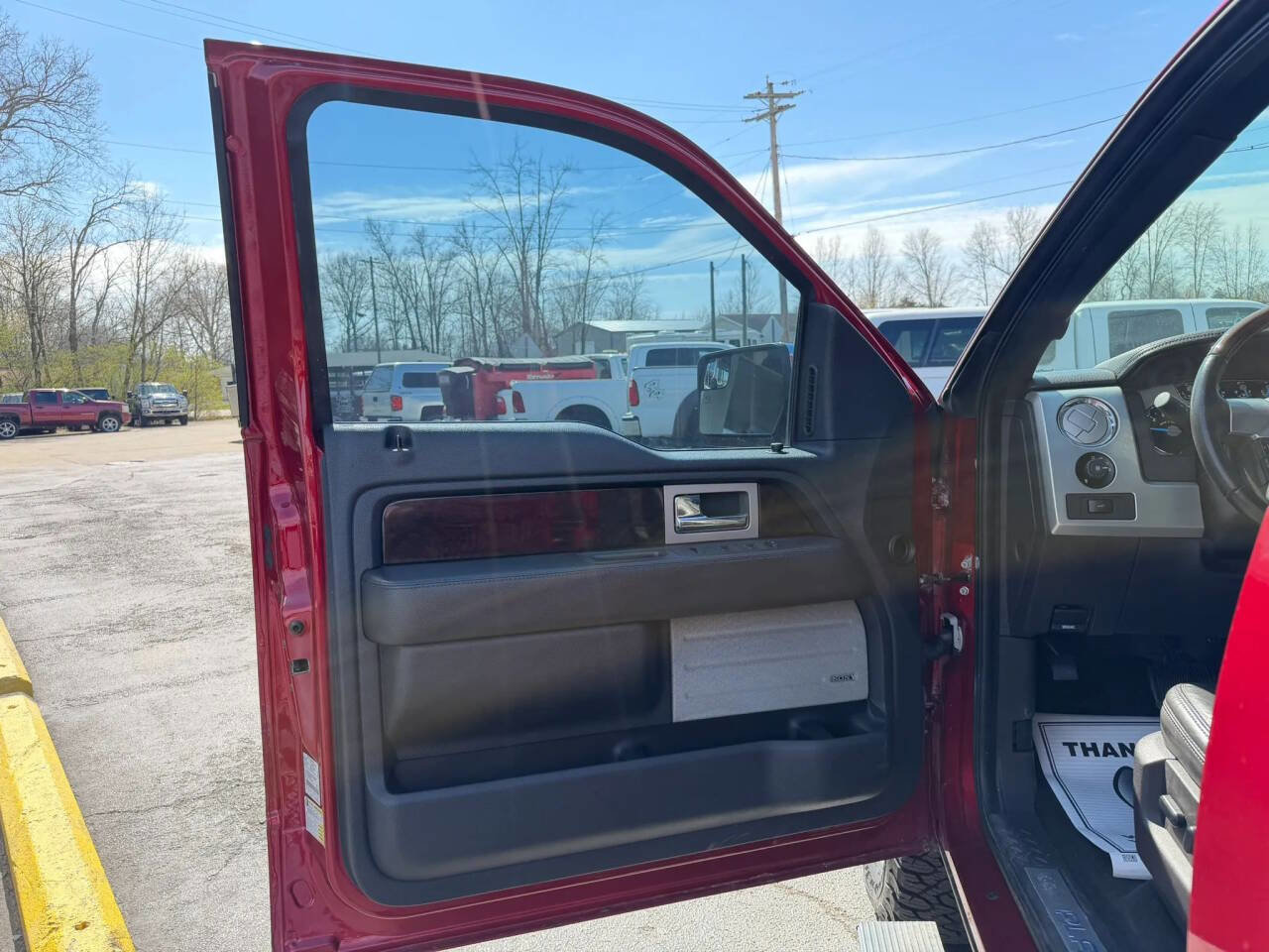 Used 2014 Ford F150 Platinum image 13