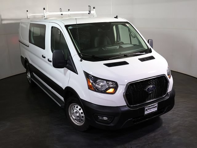 Used 2023 Ford Transit 250 Low Roof AWD w/ Exterior Upgrade Package image 7