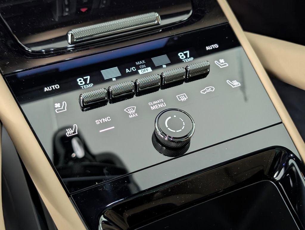 New 2026 Porsche Cayenne image 33