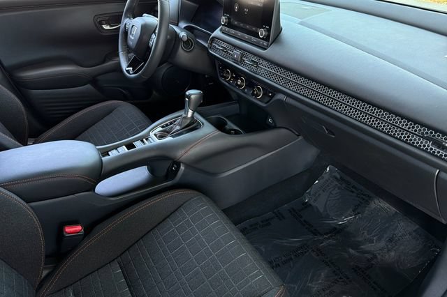 Certified 2024 Honda HR-V Sport image 20