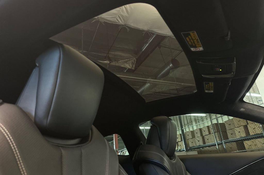Used 2018 Lexus LC 500 Coupe w/ Touring Package RWD image 16