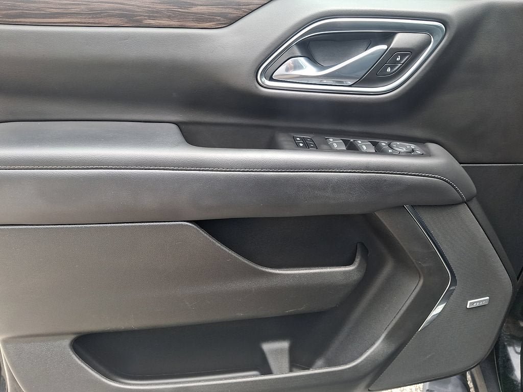 Certified 2023 Chevrolet Tahoe Z71 w/ Luxury Package AWD/4WD image 14