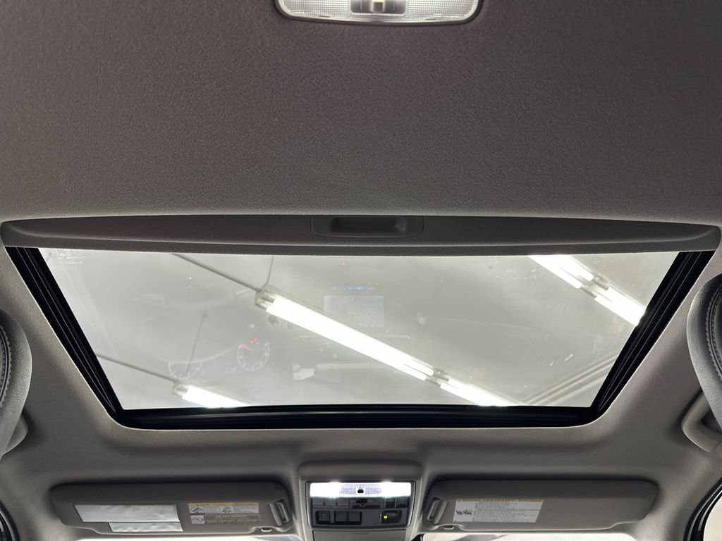 Used 2023 Toyota 4Runner Limited image 24