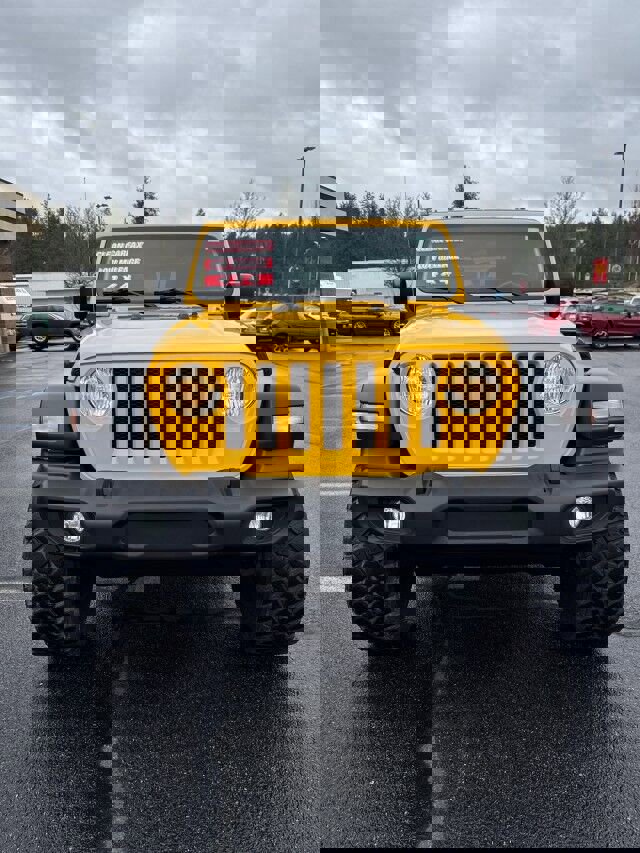 Used 2019 Jeep Wrangler Sport S w/ Quick Order Package 24S image 3