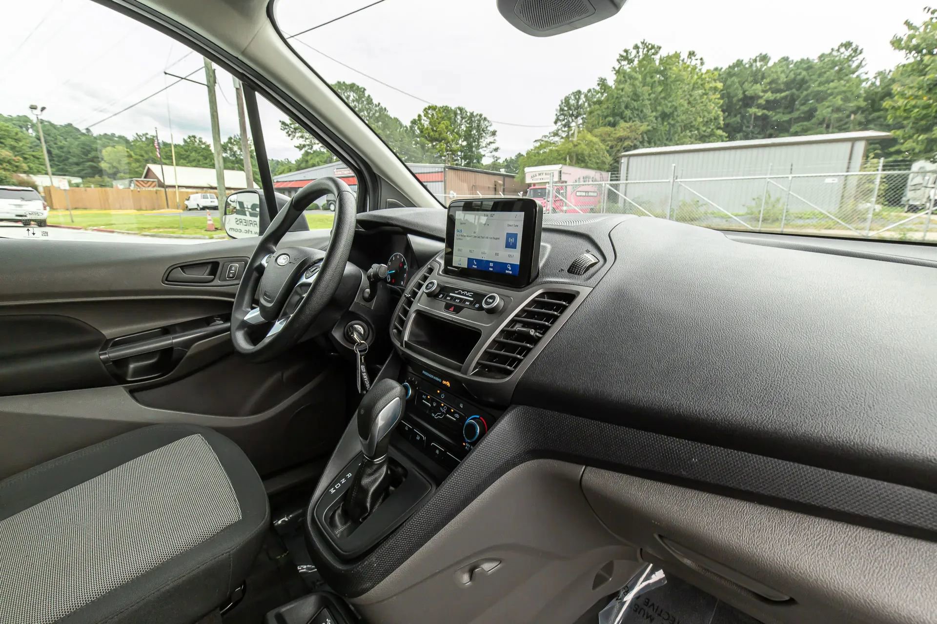 Used 2023 Ford Transit Connect XL image 29