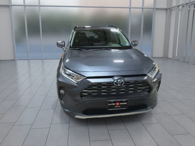 Used 2019 Toyota RAV4 Limited w/ Carpet Mat Package AWD/4WD image 9