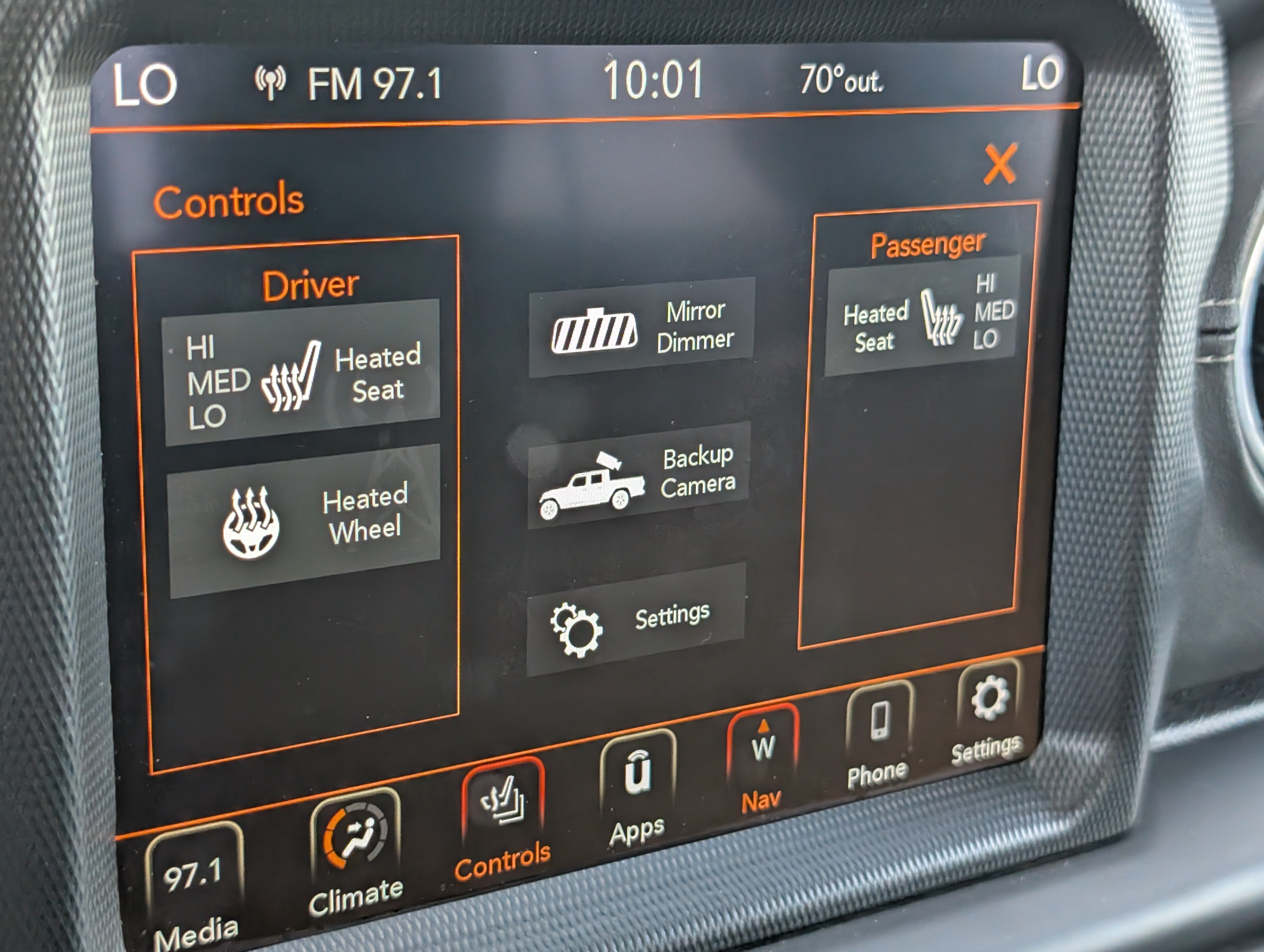 Used 2023 Jeep Gladiator Overland w/ Popular Equipment Package AWD/4WD image 20