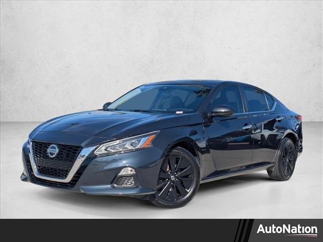 Used 2021 Nissan Altima 2.5 SV image 1