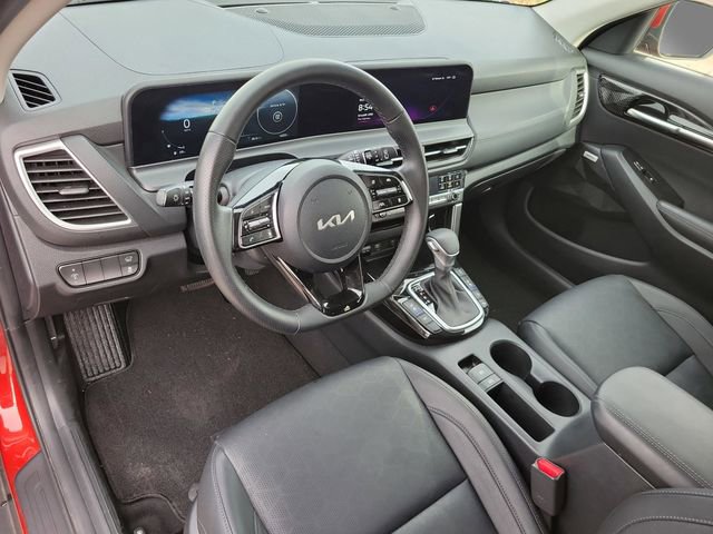 Used 2025 Kia Seltos SX w/ SX Sunroof Package AWD/4WD image 8