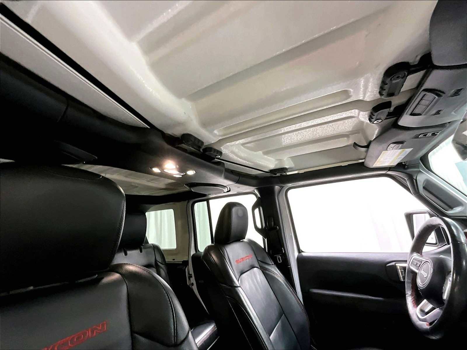 Used 2022 Jeep Wrangler Unlimited Rubicon w/ Xtreme Recon 35" Tire Package image 27