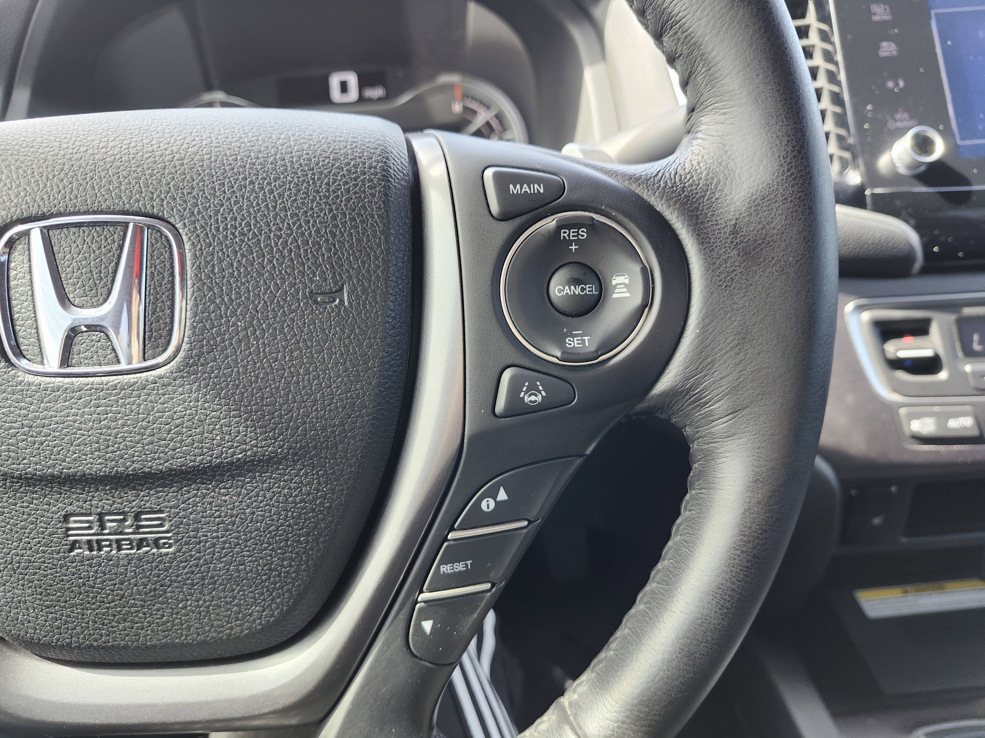 Used 2023 Honda Ridgeline RTL-E image 38