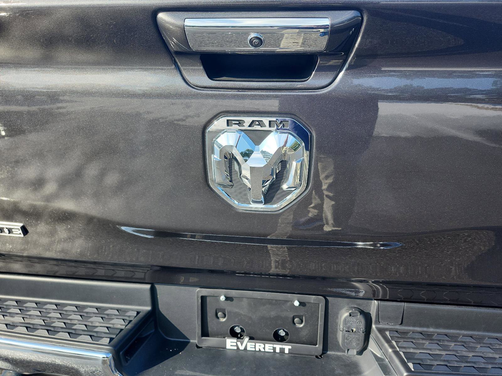 Used 2022 RAM 1500 Laramie image 5