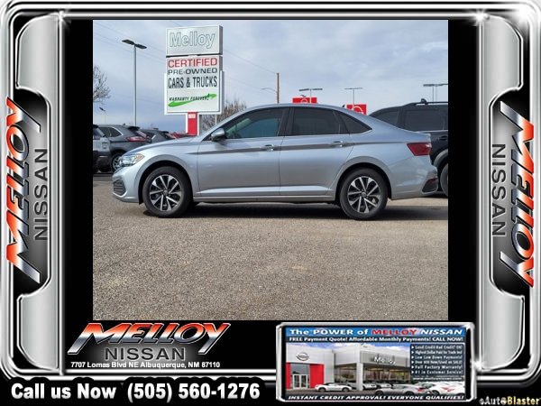 Used 2022 Volkswagen Jetta S image 4