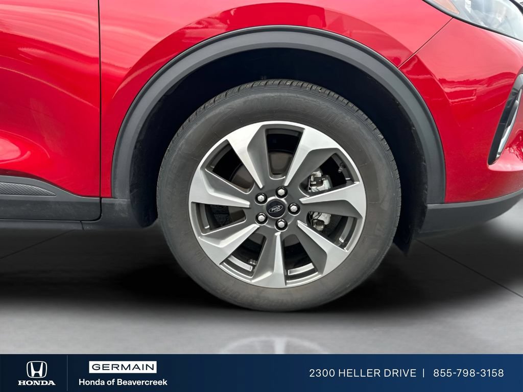 Used 2023 Ford Escape Platinum AWD/4WD image 31
