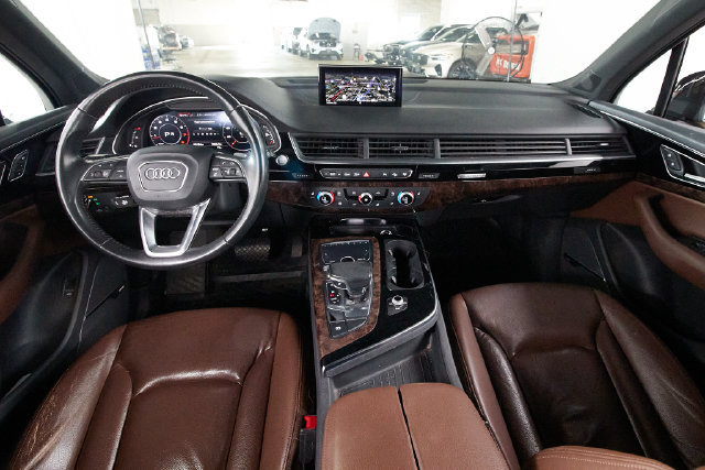 Used 2017 Audi Q7 3.0T Premium Plus AWD/4WD image 7