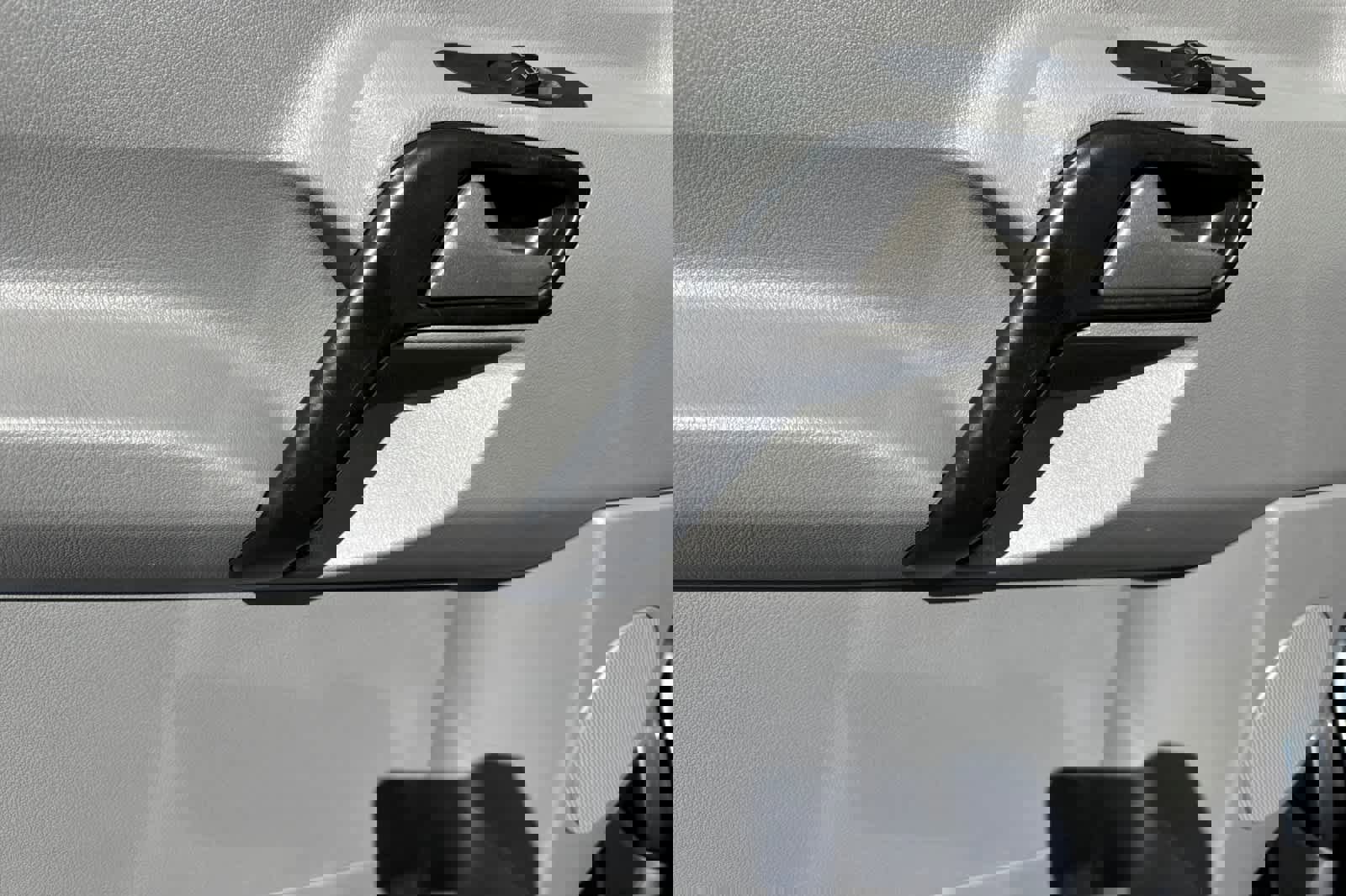 Used 2016 Mercedes-Benz Sprinter 2500 image 10