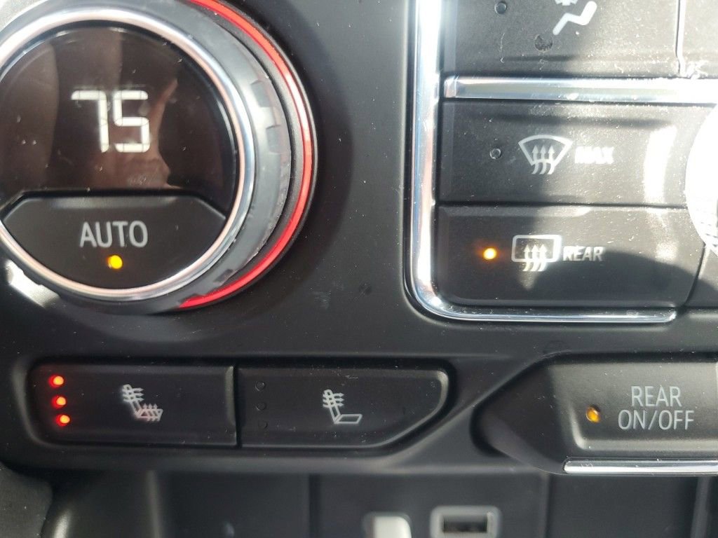 Used 2024 Chevrolet Tahoe RST w/ Luxury Package image 21