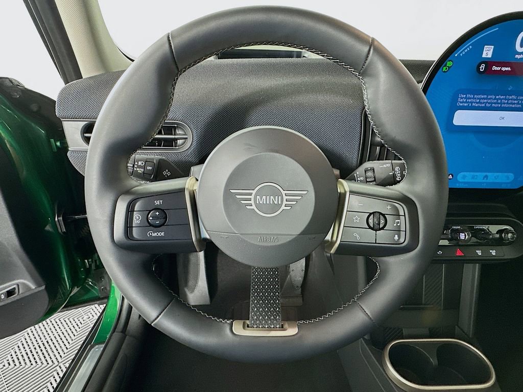 Certified 2025 MINI Cooper 4-Door Hardtop FWD image 11