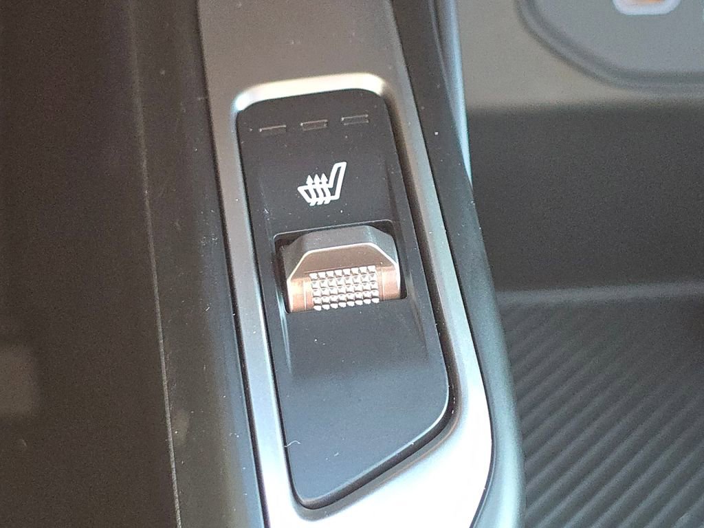 New 2026 Kia Sorento S w/ S Panoramic Sunroof Package image 5