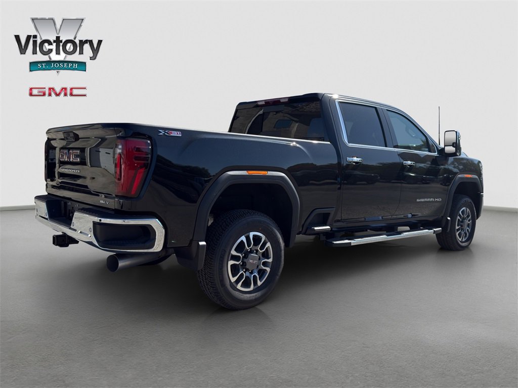 New 2026 GMC Sierra 3500 SLT w/ SLT Premium Package image 16