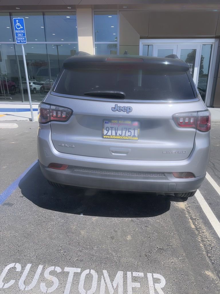 Used 2020 Jeep Compass Limited image 2