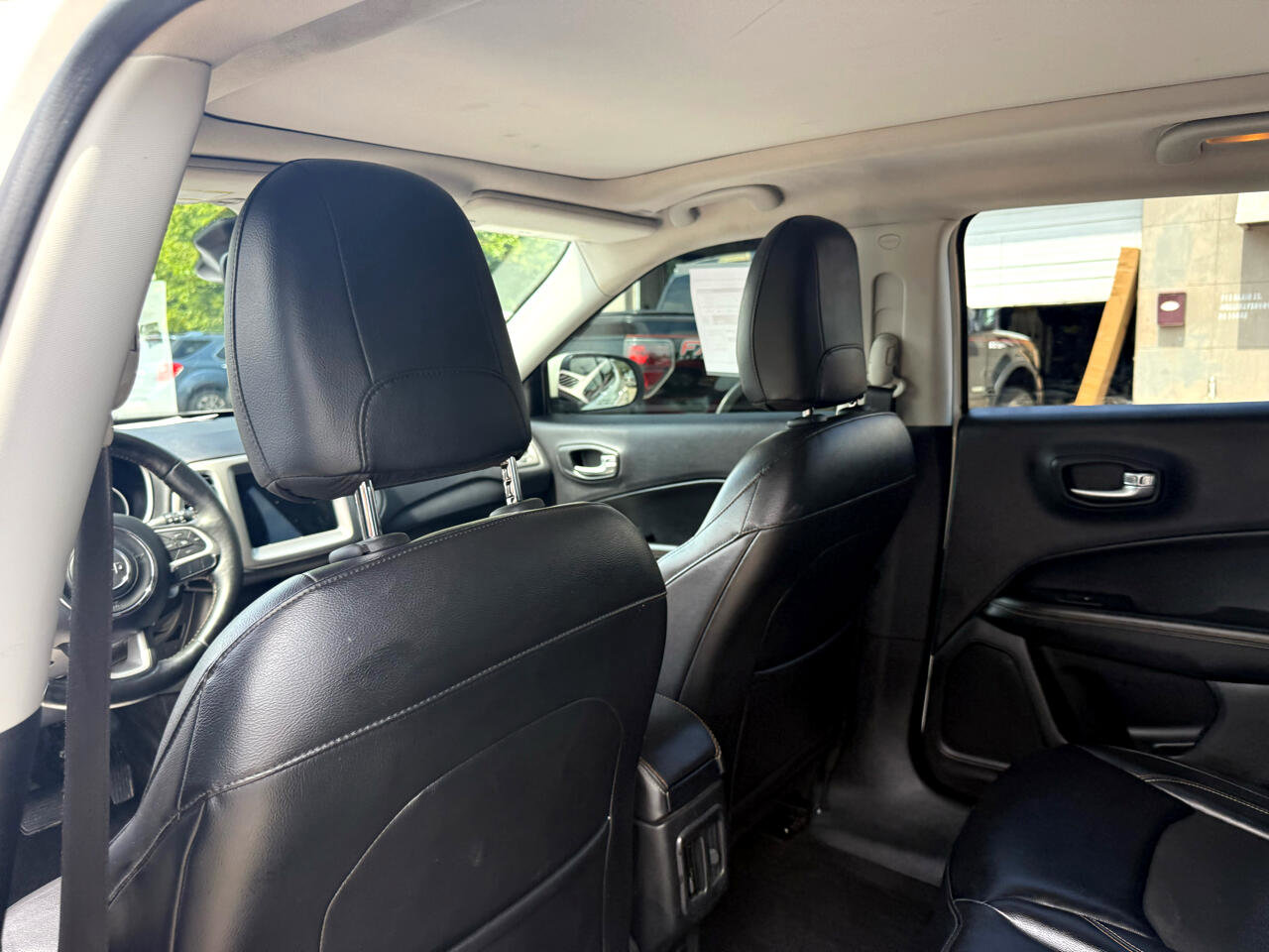 Used 2017 Jeep Compass Latitude w/ Popular Equipment Group image 36