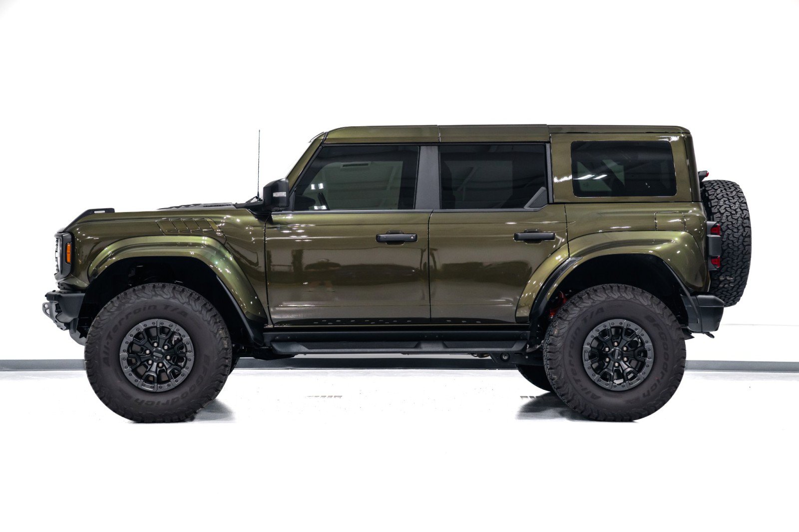 Used 2025 Ford Bronco Raptor AWD/4WD image 9