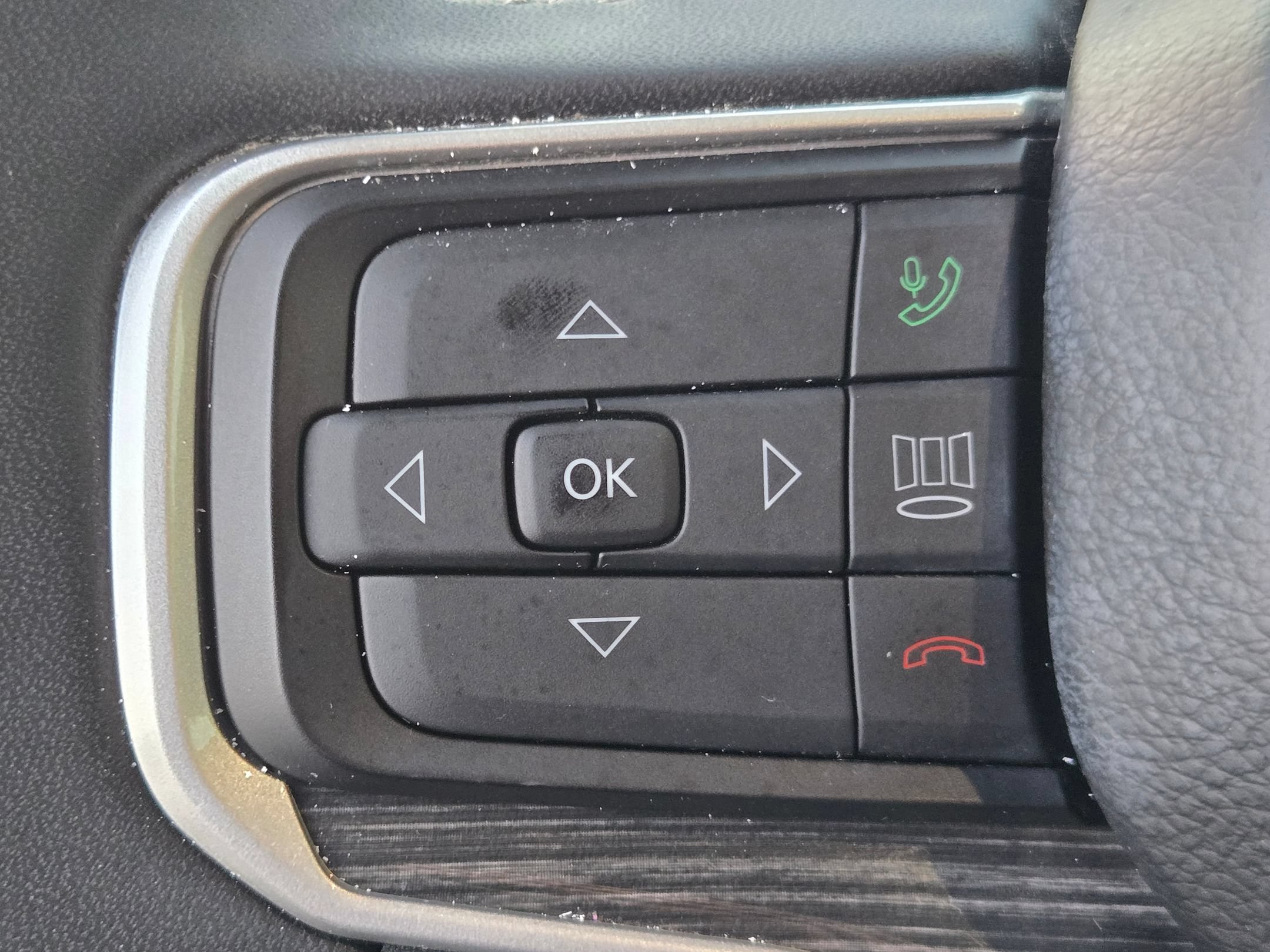 Used 2022 Jeep Wagoneer Series II AWD/4WD image 27