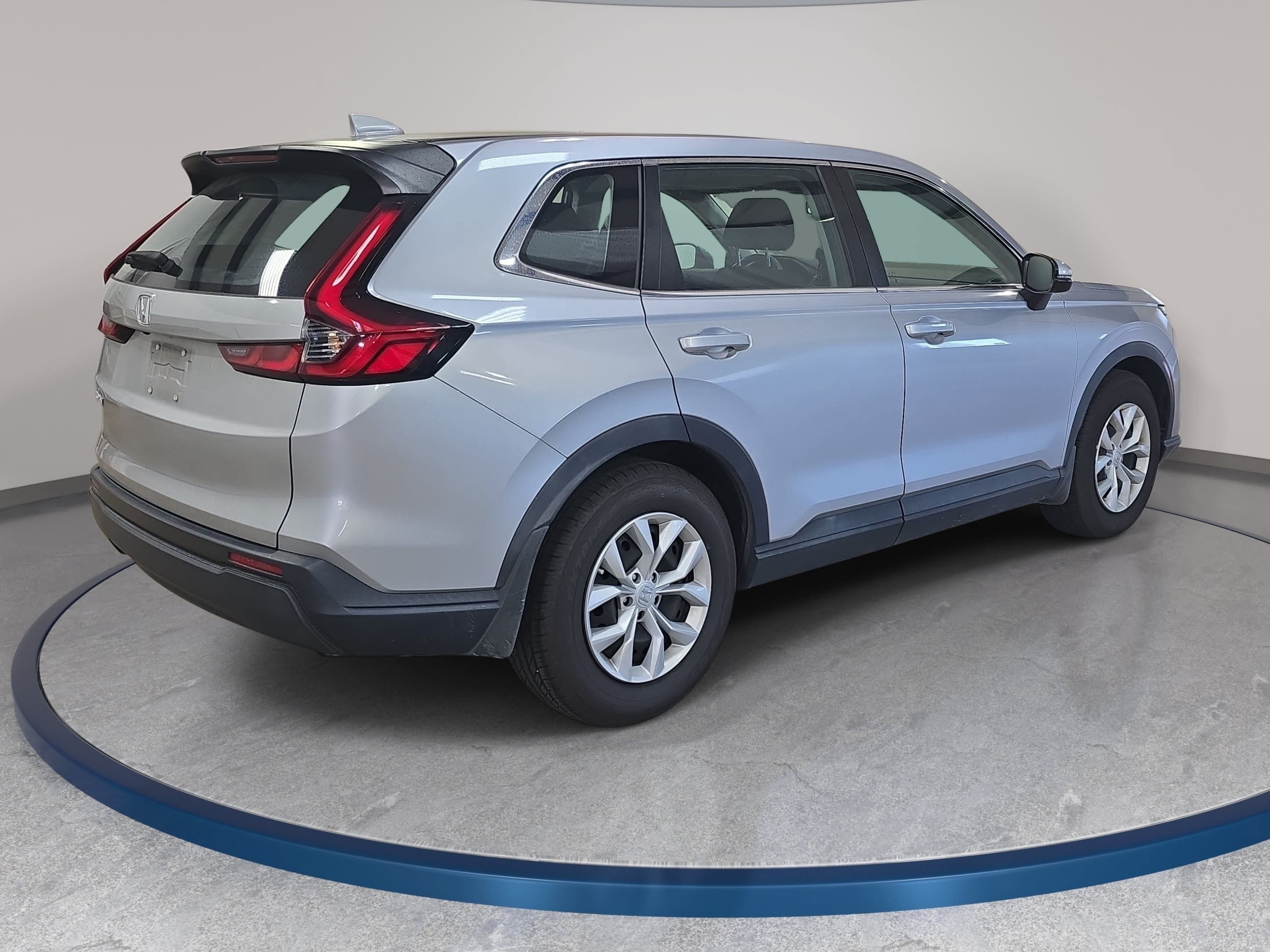 Used 2024 Honda CR-V LX image 6